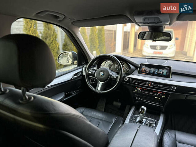 Серый БМВ Х5, объемом двигателя 2 л и пробегом 243 тыс. км за 32222 $, фото 66 на Automoto.ua