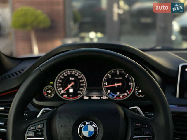 Серый БМВ Х5, объемом двигателя 2.99 л и пробегом 130 тыс. км за 33900 $, фото 16 на Automoto.ua