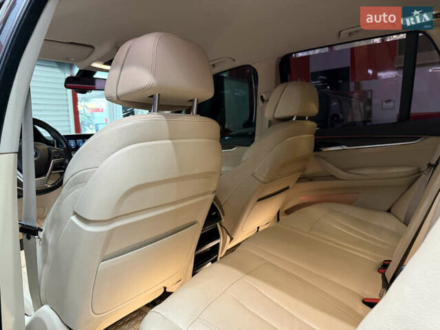 Серый БМВ Х5, объемом двигателя 2.99 л и пробегом 160 тыс. км за 32000 $, фото 12 на Automoto.ua