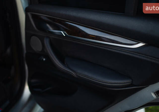 Серый БМВ Х5, объемом двигателя 2.98 л и пробегом 141 тыс. км за 29500 $, фото 30 на Automoto.ua