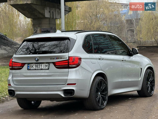 Серый БМВ Х5, объемом двигателя 3 л и пробегом 235 тыс. км за 29999 $, фото 32 на Automoto.ua