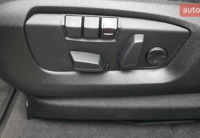 Серый БМВ Х5, объемом двигателя 3 л и пробегом 229 тыс. км за 27499 $, фото 28 на Automoto.ua