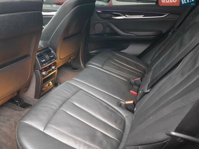 Серый БМВ Х5, объемом двигателя 3 л и пробегом 229 тыс. км за 27499 $, фото 34 на Automoto.ua