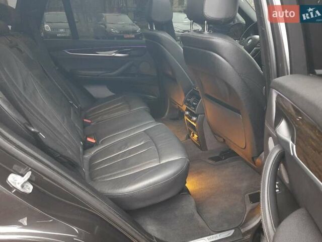 Серый БМВ Х5, объемом двигателя 3 л и пробегом 229 тыс. км за 27499 $, фото 43 на Automoto.ua