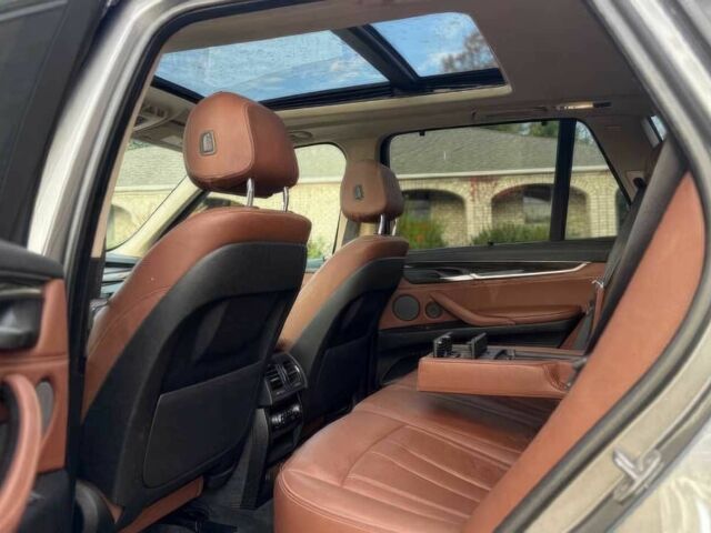 Серый БМВ Х5, объемом двигателя 3 л и пробегом 58 тыс. км за 25000 $, фото 9 на Automoto.ua