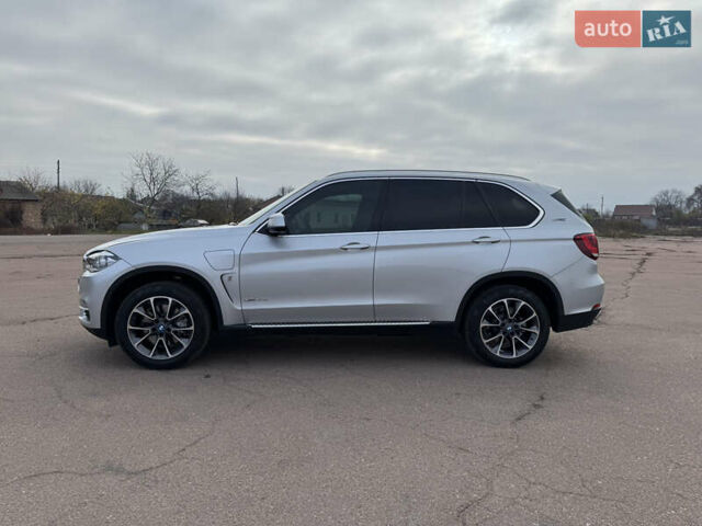 Сірий БМВ Х5, об'ємом двигуна 2 л та пробігом 145 тис. км за 22999 $, фото 9 на Automoto.ua