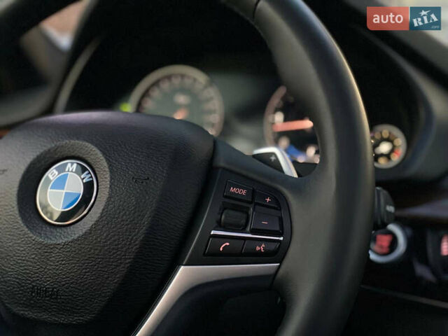 Серый БМВ Х5, объемом двигателя 2.99 л и пробегом 130 тыс. км за 33900 $, фото 13 на Automoto.ua