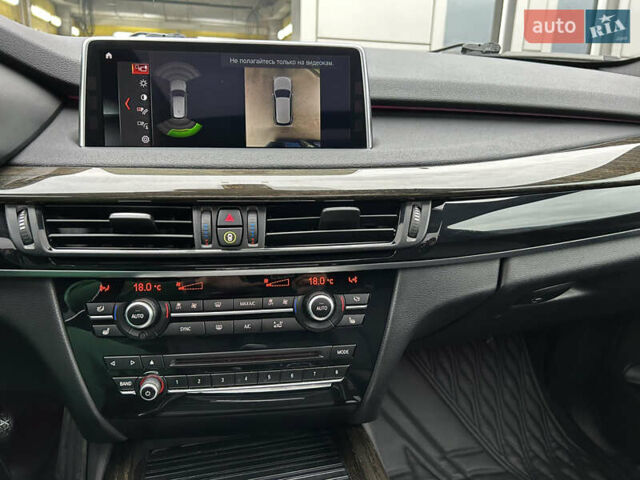 Серый БМВ Х5, объемом двигателя 2 л и пробегом 135 тыс. км за 35500 $, фото 21 на Automoto.ua