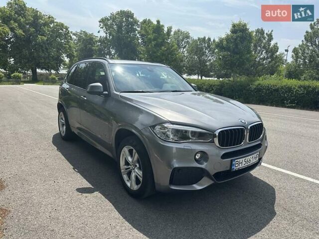 Серый БМВ Х5, объемом двигателя 2.98 л и пробегом 96 тыс. км за 40000 $, фото 4 на Automoto.ua