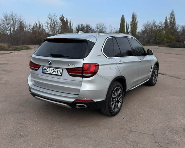 Сірий БМВ Х5, об'ємом двигуна 2 л та пробігом 145 тис. км за 22999 $, фото 18 на Automoto.ua