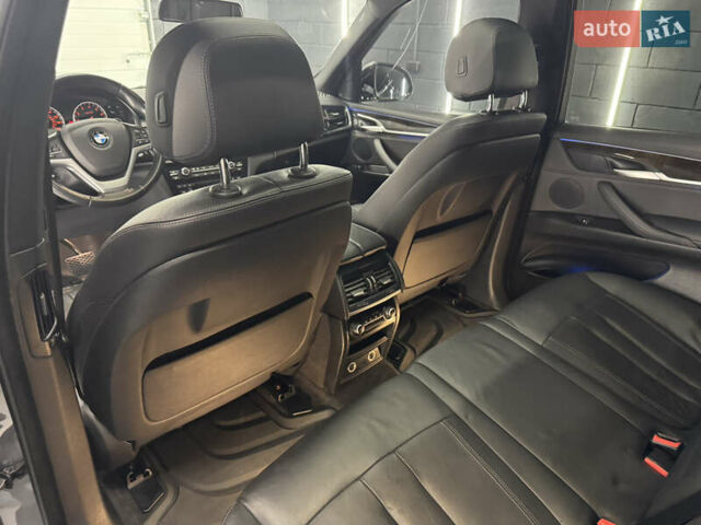 Серый БМВ Х5, объемом двигателя 2 л и пробегом 198 тыс. км за 27000 $, фото 9 на Automoto.ua