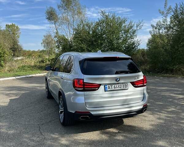 Сірий БМВ Х5, об'ємом двигуна 2.98 л та пробігом 152 тис. км за 24900 $, фото 6 на Automoto.ua