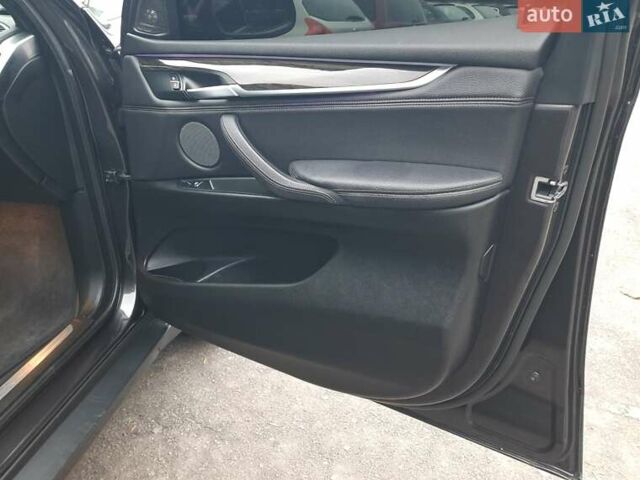 Серый БМВ Х5, объемом двигателя 3 л и пробегом 229 тыс. км за 27499 $, фото 49 на Automoto.ua