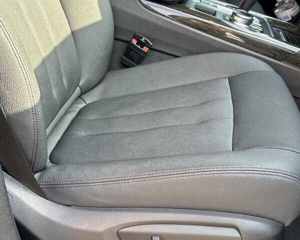 Серый БМВ Х5, объемом двигателя 2.98 л и пробегом 129 тыс. км за 25500 $, фото 9 на Automoto.ua