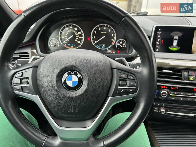 Серый БМВ Х5, объемом двигателя 2 л и пробегом 135 тыс. км за 35500 $, фото 19 на Automoto.ua