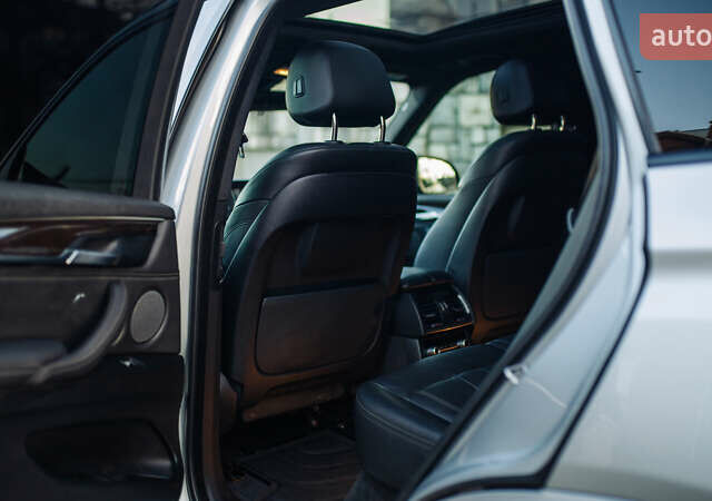 Серый БМВ Х5, объемом двигателя 2.98 л и пробегом 141 тыс. км за 29500 $, фото 32 на Automoto.ua