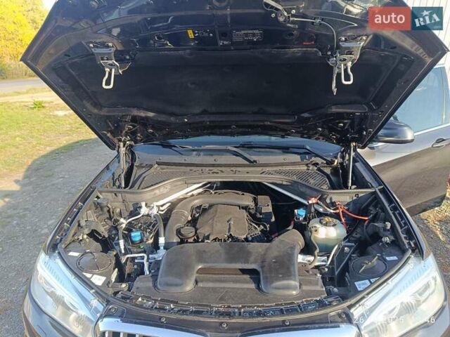 Серый БМВ Х5, объемом двигателя 2.99 л и пробегом 228 тыс. км за 27999 $, фото 27 на Automoto.ua