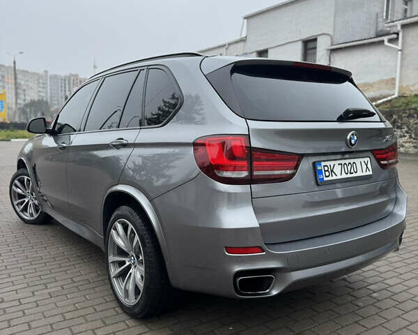 Серый БМВ Х5, объемом двигателя 2.99 л и пробегом 154 тыс. км за 36500 $, фото 7 на Automoto.ua