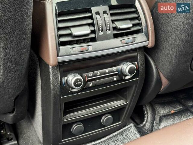 Серый БМВ Х5, объемом двигателя 2 л и пробегом 192 тыс. км за 27999 $, фото 15 на Automoto.ua