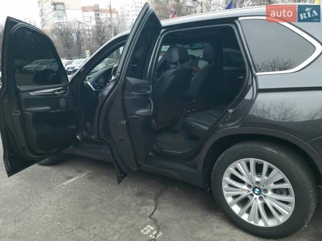 Серый БМВ Х5, объемом двигателя 3 л и пробегом 229 тыс. км за 27499 $, фото 18 на Automoto.ua