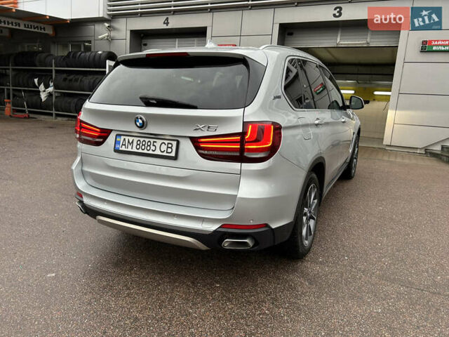 Серый БМВ Х5, объемом двигателя 2 л и пробегом 135 тыс. км за 35500 $, фото 5 на Automoto.ua