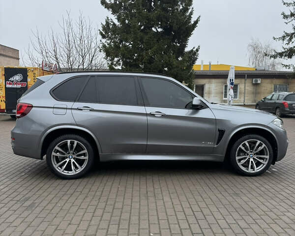 Серый БМВ Х5, объемом двигателя 2.99 л и пробегом 154 тыс. км за 36500 $, фото 9 на Automoto.ua