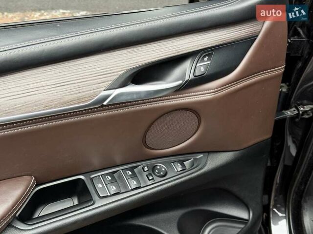 Серый БМВ Х5, объемом двигателя 2 л и пробегом 192 тыс. км за 27999 $, фото 19 на Automoto.ua