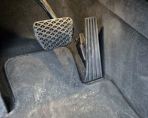 Сірий БМВ Х5, об'ємом двигуна 2 л та пробігом 157 тис. км за 30000 $, фото 11 на Automoto.ua