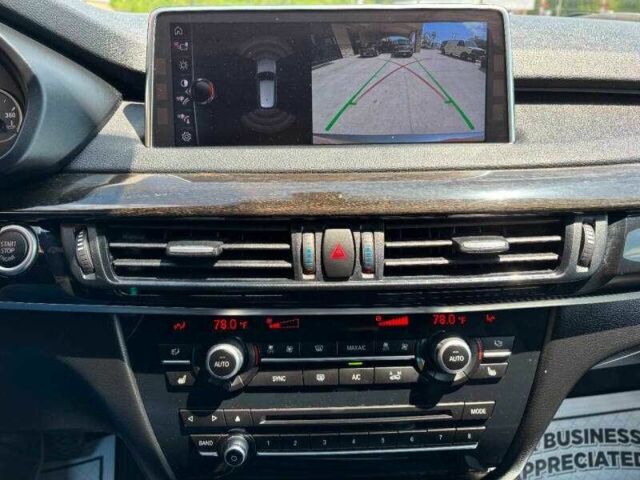 Серый БМВ Х5, объемом двигателя 3 л и пробегом 78 тыс. км за 8500 $, фото 9 на Automoto.ua