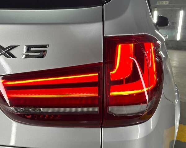 Сірий БМВ Х5, об'ємом двигуна 2.98 л та пробігом 158 тис. км за 25800 $, фото 8 на Automoto.ua