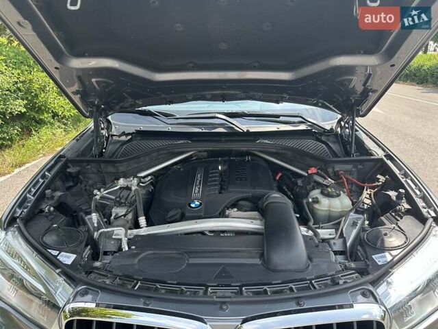 Серый БМВ Х5, объемом двигателя 2.98 л и пробегом 96 тыс. км за 40000 $, фото 15 на Automoto.ua