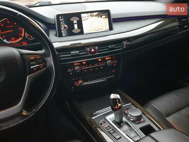 Серый БМВ Х5, объемом двигателя 3 л и пробегом 229 тыс. км за 27499 $, фото 60 на Automoto.ua