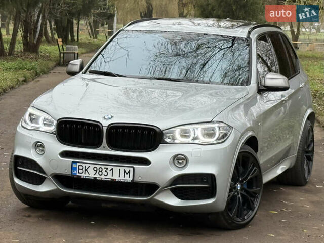 Серый БМВ Х5, объемом двигателя 3 л и пробегом 235 тыс. км за 29999 $, фото 11 на Automoto.ua