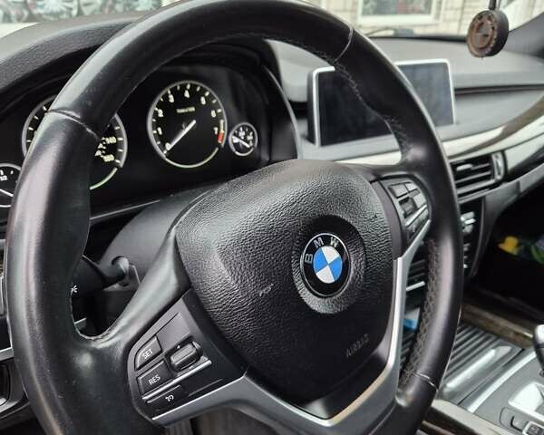 Сірий БМВ Х5, об'ємом двигуна 2 л та пробігом 157 тис. км за 30000 $, фото 8 на Automoto.ua