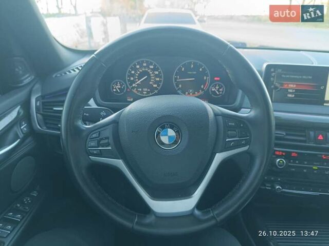 Серый БМВ Х5, объемом двигателя 2.99 л и пробегом 228 тыс. км за 27999 $, фото 17 на Automoto.ua