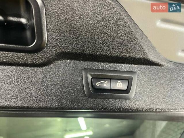Сірий БМВ Х5, об'ємом двигуна 2.98 л та пробігом 158 тис. км за 25800 $, фото 24 на Automoto.ua