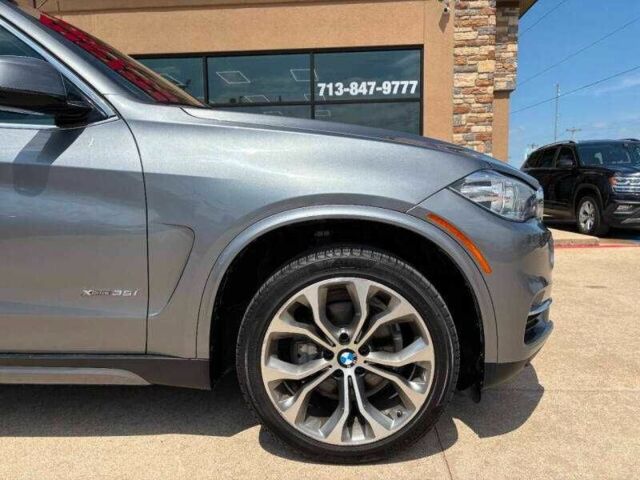 Серый БМВ Х5, объемом двигателя 3 л и пробегом 78 тыс. км за 8500 $, фото 3 на Automoto.ua