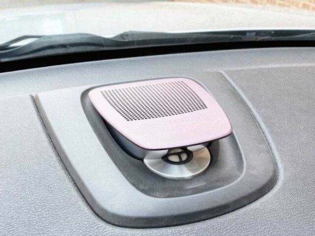 Серый БМВ Х5, объемом двигателя 3 л и пробегом 119 тыс. км за 12500 $, фото 7 на Automoto.ua