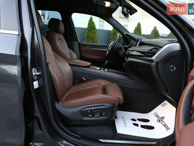 Серый БМВ Х5, объемом двигателя 3 л и пробегом 232 тыс. км за 29999 $, фото 56 на Automoto.ua