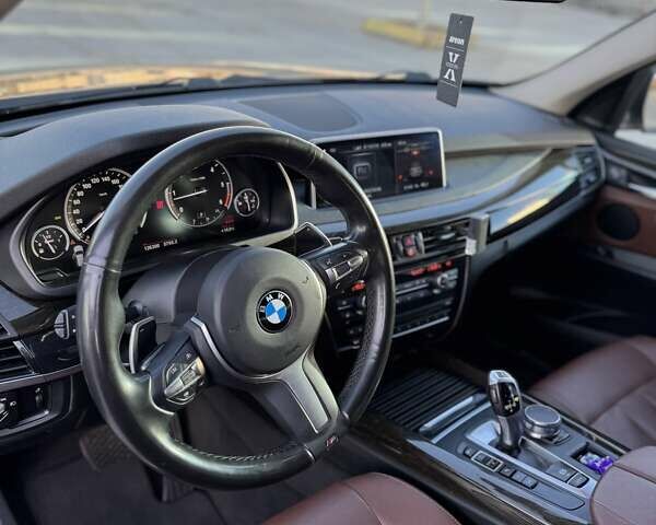 Серый БМВ Х5, объемом двигателя 2.99 л и пробегом 126 тыс. км за 37000 $, фото 10 на Automoto.ua