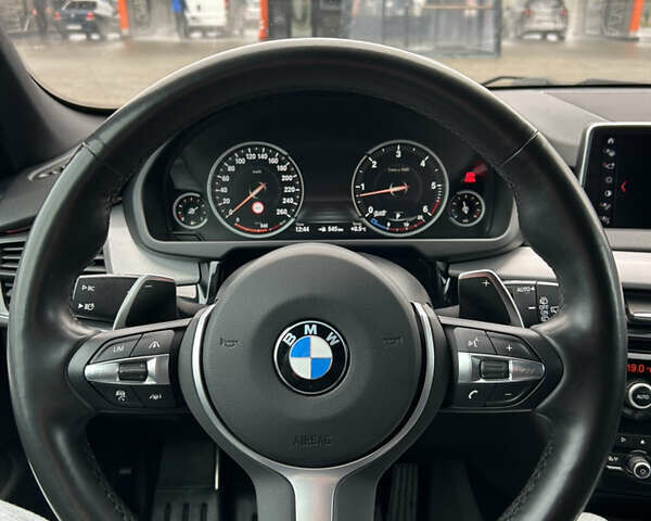 Сірий БМВ Х5, об'ємом двигуна 2.99 л та пробігом 67 тис. км за 45350 $, фото 37 на Automoto.ua