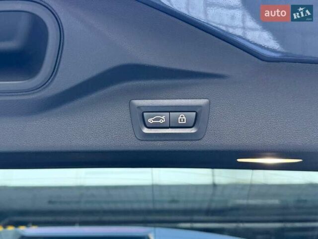 Серый БМВ Х5, объемом двигателя 3 л и пробегом 193 тыс. км за 44990 $, фото 9 на Automoto.ua