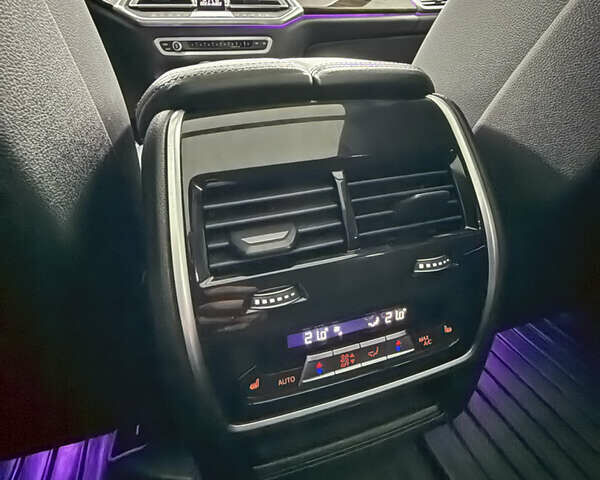 Сірий БМВ Х5, об'ємом двигуна 3 л та пробігом 139 тис. км за 46900 $, фото 37 на Automoto.ua