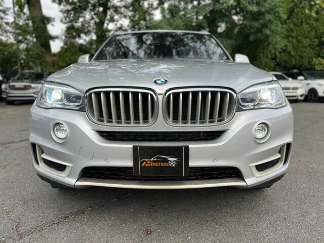 Серый БМВ Х5, объемом двигателя 3 л и пробегом 40 тыс. км за 8500 $, фото 1 на Automoto.ua