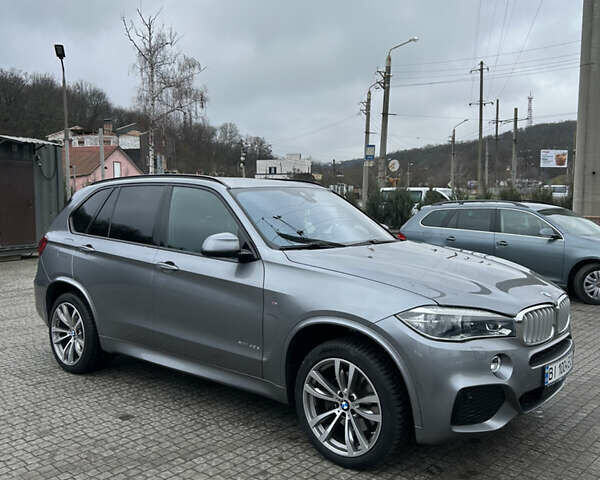 Сірий БМВ Х5, об'ємом двигуна 2.99 л та пробігом 67 тис. км за 45350 $, фото 5 на Automoto.ua