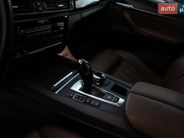 Серый БМВ Х5, объемом двигателя 3 л и пробегом 232 тыс. км за 29999 $, фото 45 на Automoto.ua