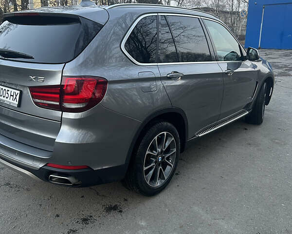 Серый БМВ Х5, объемом двигателя 3 л и пробегом 105 тыс. км за 35000 $, фото 6 на Automoto.ua