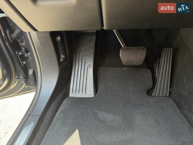 Серый БМВ Х5, объемом двигателя 3 л и пробегом 104 тыс. км за 49990 $, фото 28 на Automoto.ua