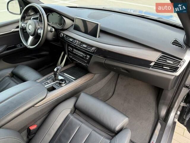 Сірий БМВ Х5, об'ємом двигуна 2.98 л та пробігом 116 тис. км за 35500 $, фото 34 на Automoto.ua