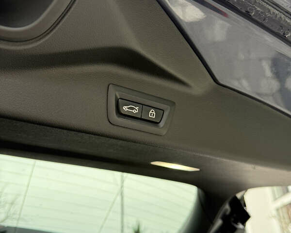 Сірий БМВ Х5, об'ємом двигуна 2.99 л та пробігом 190 тис. км за 55000 $, фото 12 на Automoto.ua